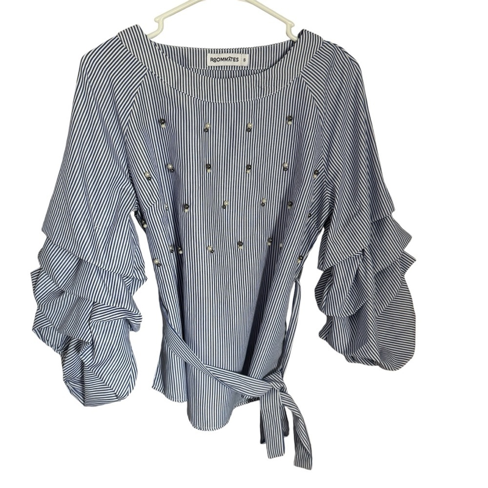 Roommates Pearl blouse, blue color, small size, very good condition - Picture 4 of 4